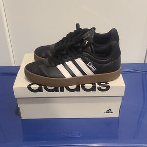 Adidas Men's Black and White Sneakers with Gum Sole